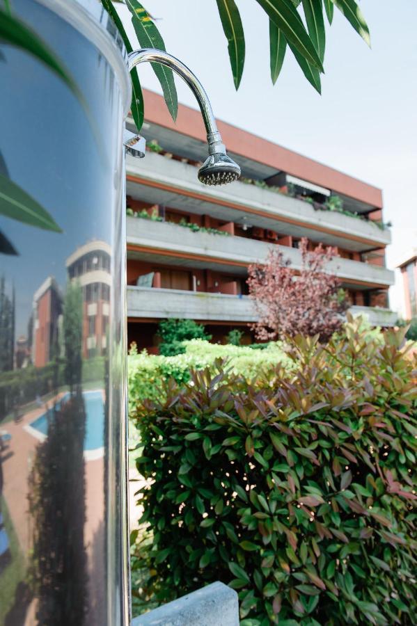 Appartamento Afrodite Ντεζεντσάνο ντελ Γκάρντα Εξωτερικό φωτογραφία